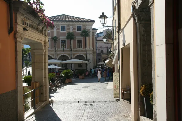 Salo jezioro Garda