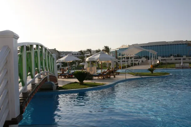 Hilton Nubian Resort Marsa Alam- baseny
