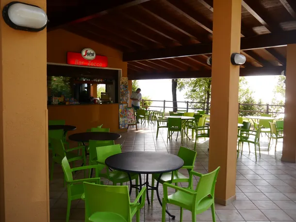 Camping Zocco nad jeziorem Garda