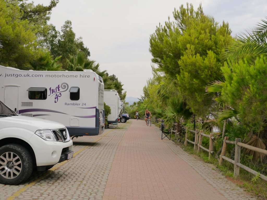 Camping Villaggio dei Fiori Sanremo- ścieżki